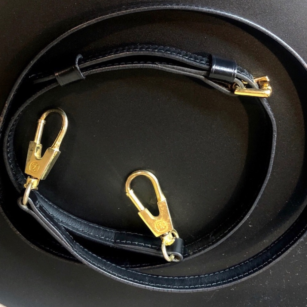 LOUIS VUITTON Adjustable Black Leather Strap with Gold Hardware - Picture 5 of 16